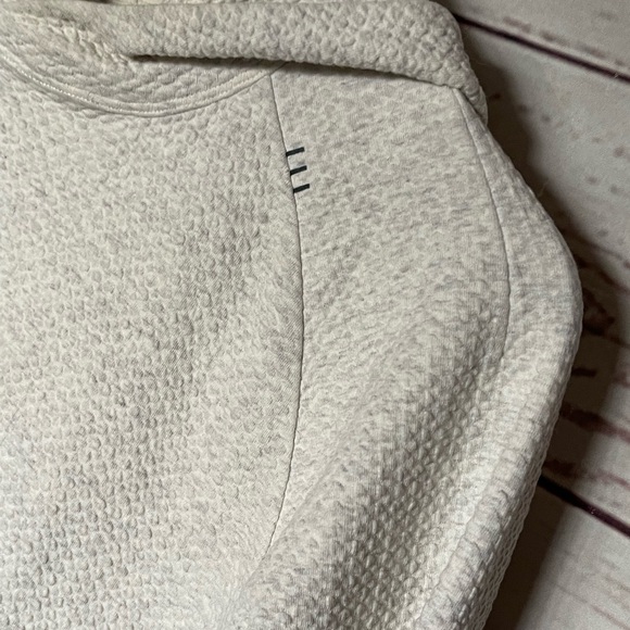 Lululemon At Ease Hoodie Heathered Light Ivory / White Size Small - Picture 3 of 6